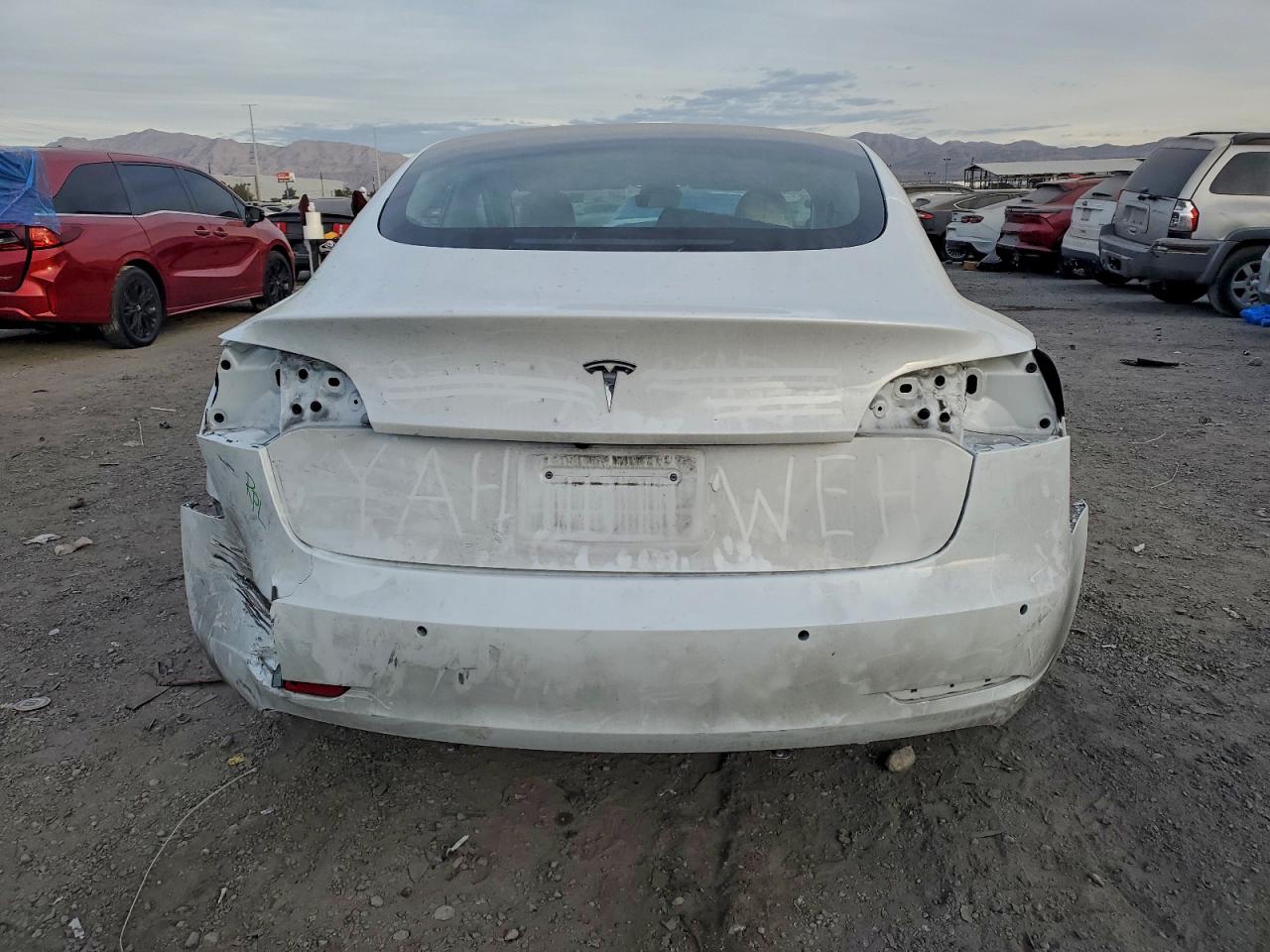 2022 TESLA MODEL 3 photo 6