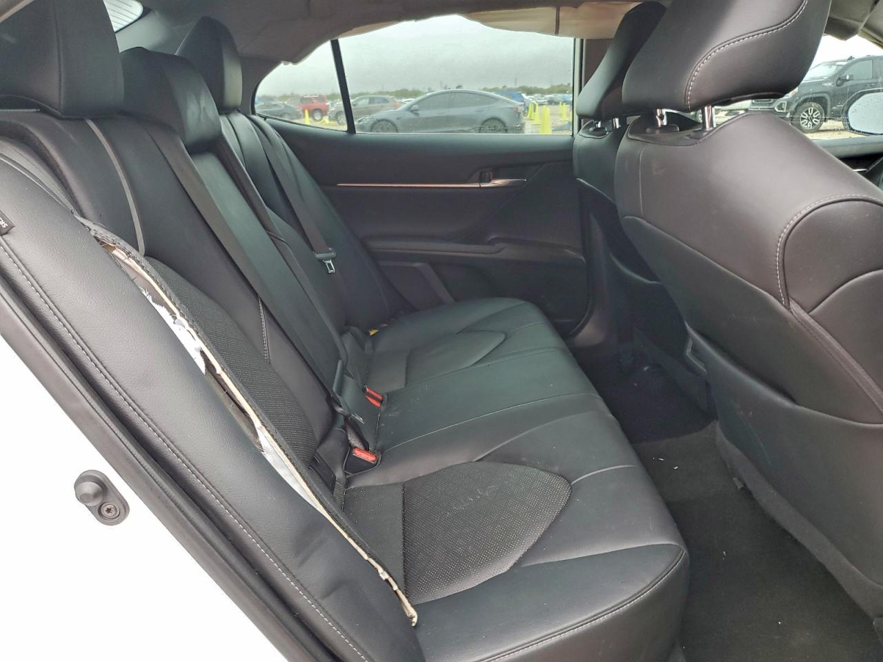 2021 TOYOTA CAMRY XSE photo 10
