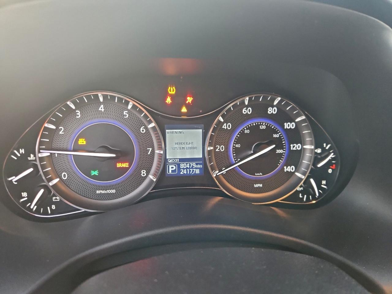 2017 INFINITI QX80 BASE photo 9