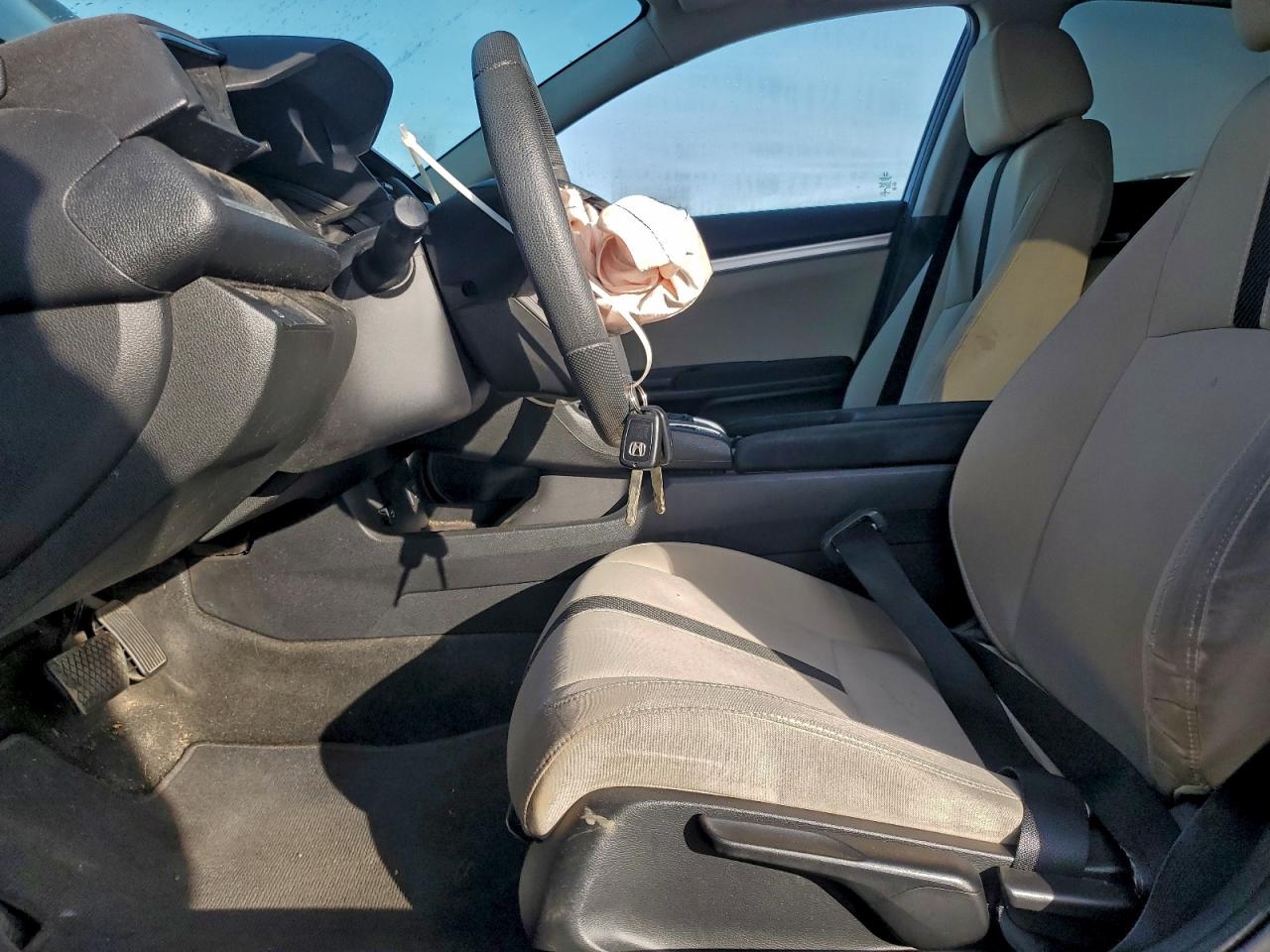 2016 HONDA CIVIC LX photo 7