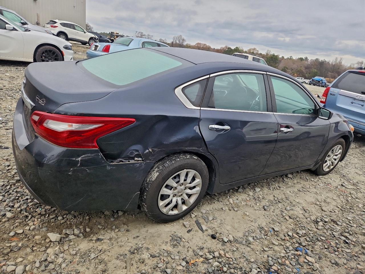 2018 NISSAN ALTIMA 2.5 photo 3