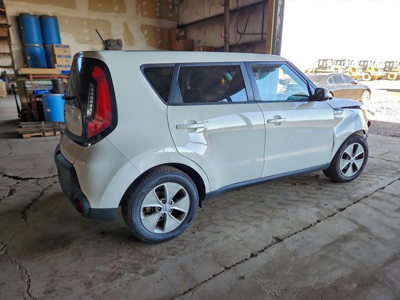 2016 KIA SOUL photo 3