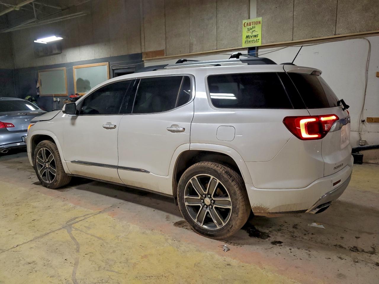2019 GMC ACADIA DENALI photo 2