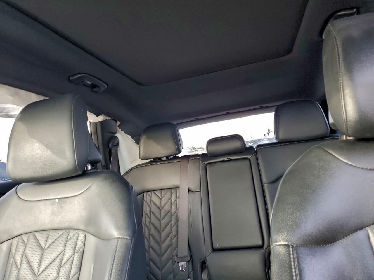 2023 KIA SPORTAGE X LINE photo 19