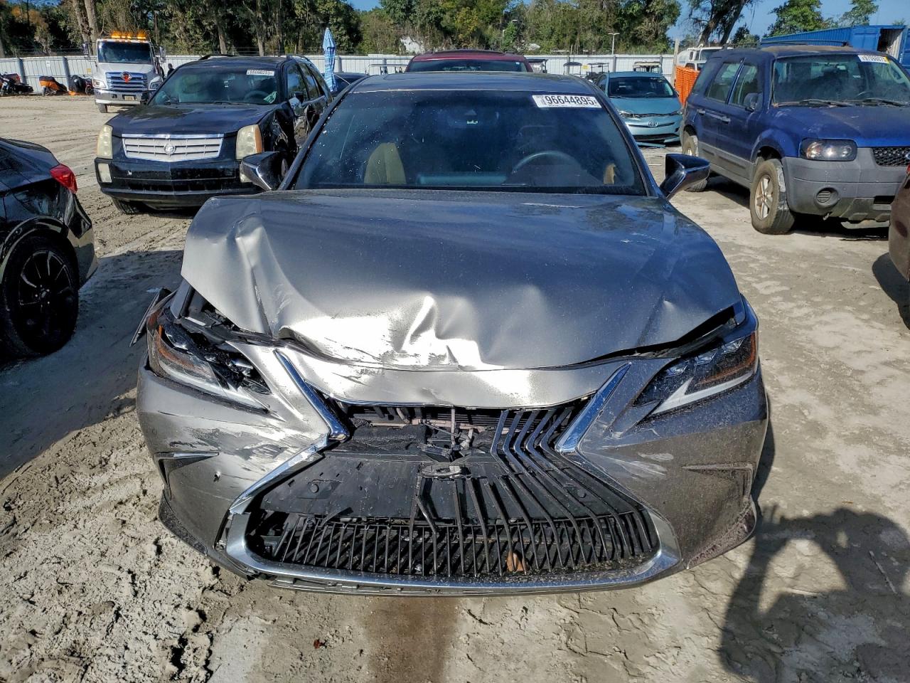 2021 LEXUS ES 300H ULTRA LUXURY photo 9