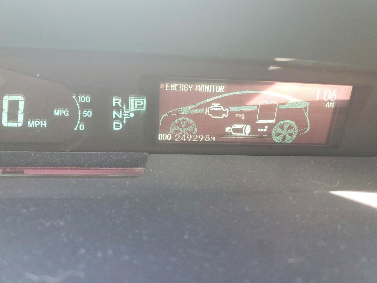 2010 TOYOTA PRIUS photo 9