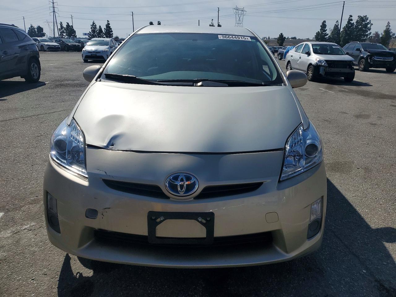 2010 TOYOTA PRIUS photo 5