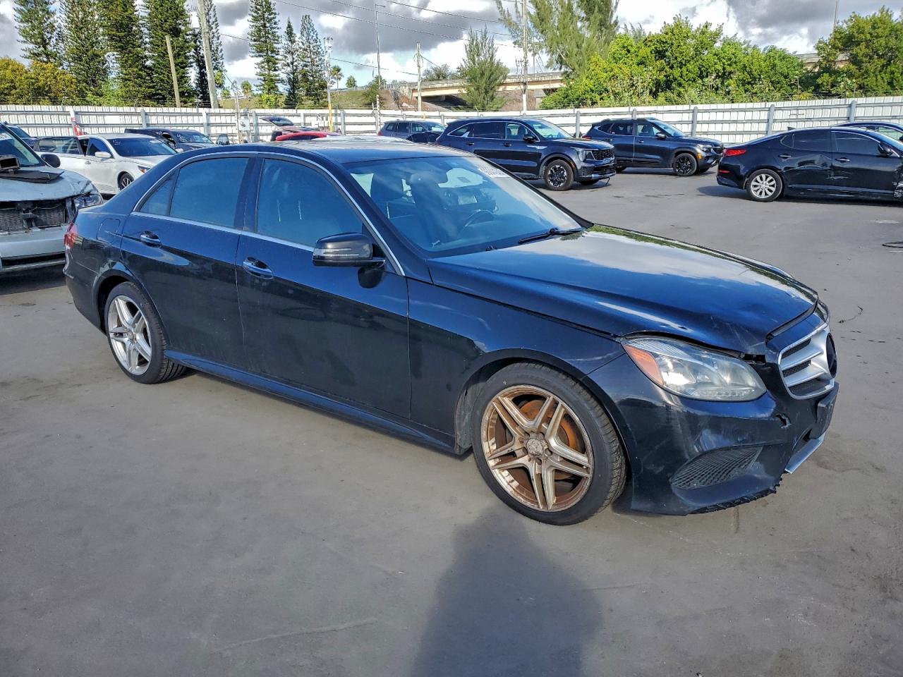 2014 MERCEDES-BENZ E 350 4MATIC photo 4