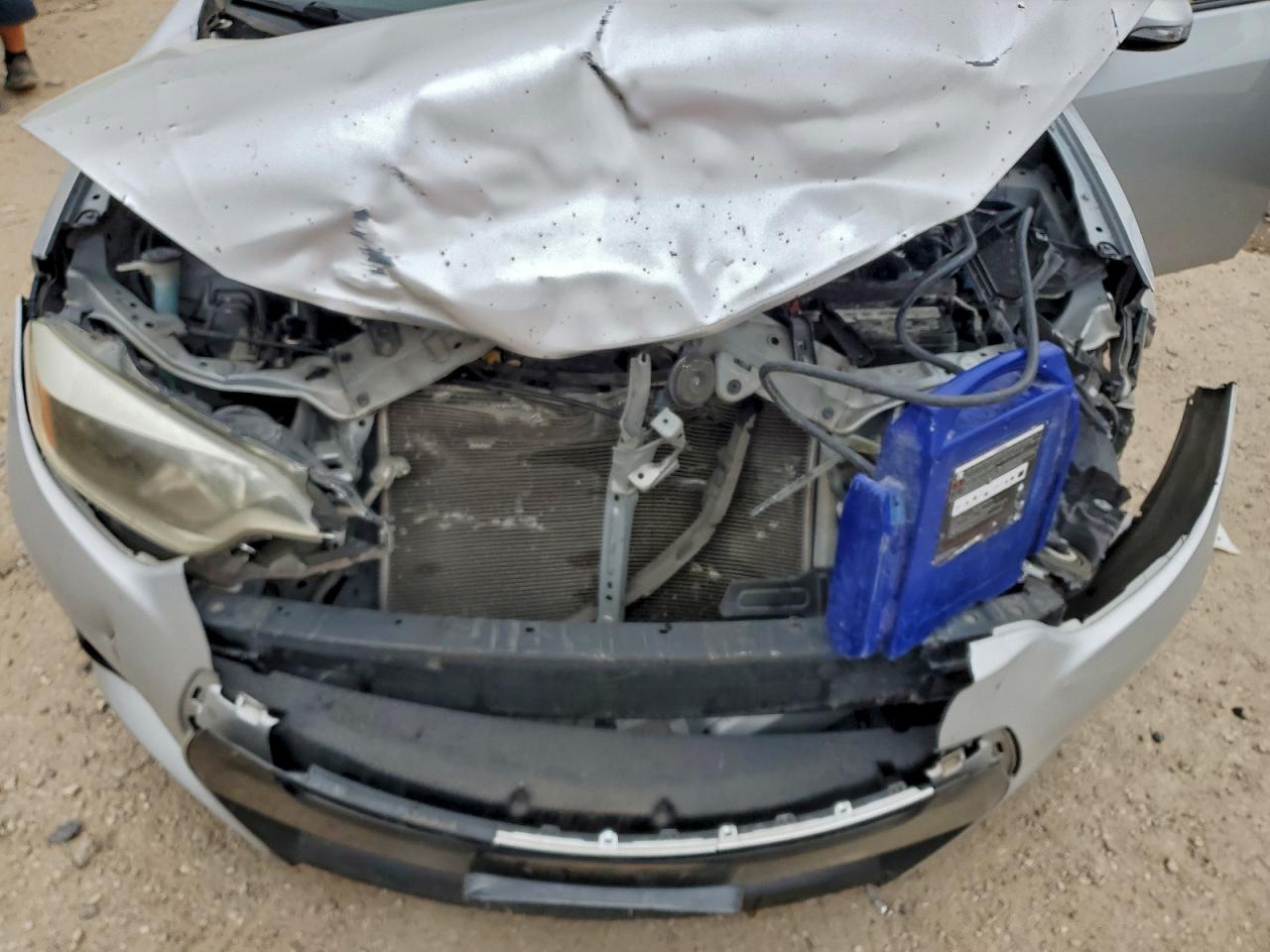 2014 TOYOTA COROLLA L photo 11