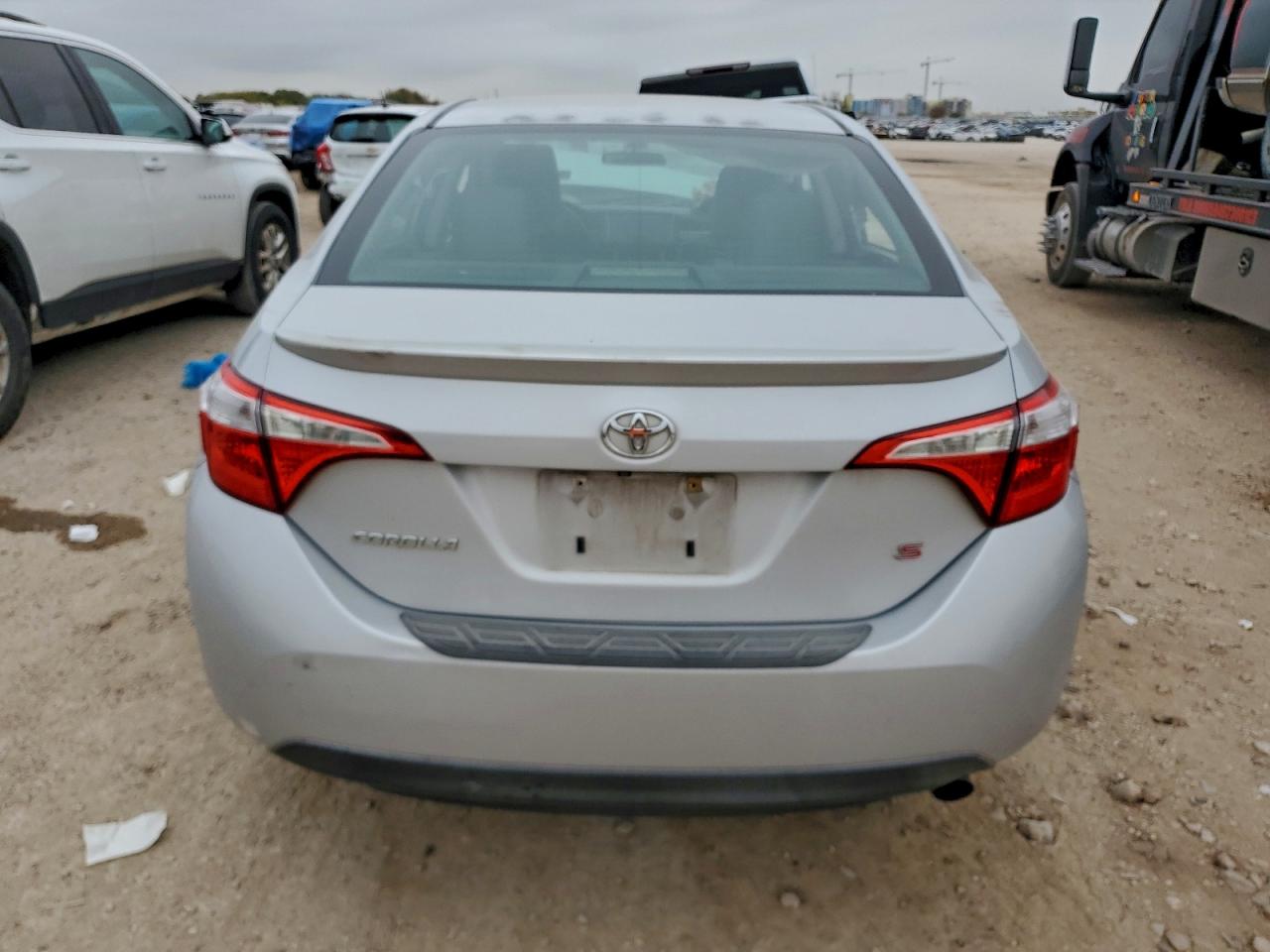 2014 TOYOTA COROLLA L photo 6