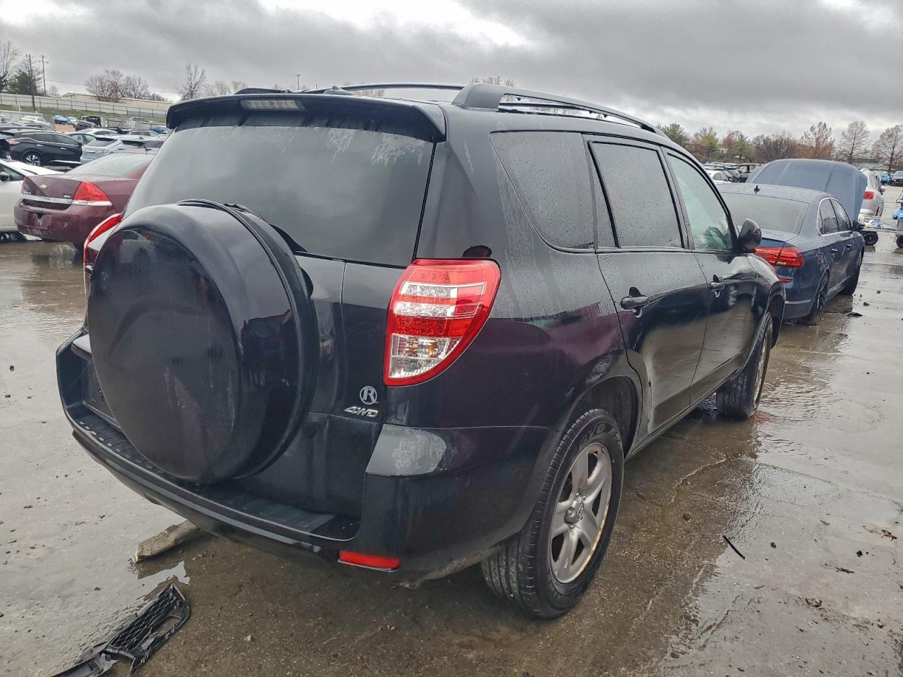 2012 TOYOTA RAV4 photo 3