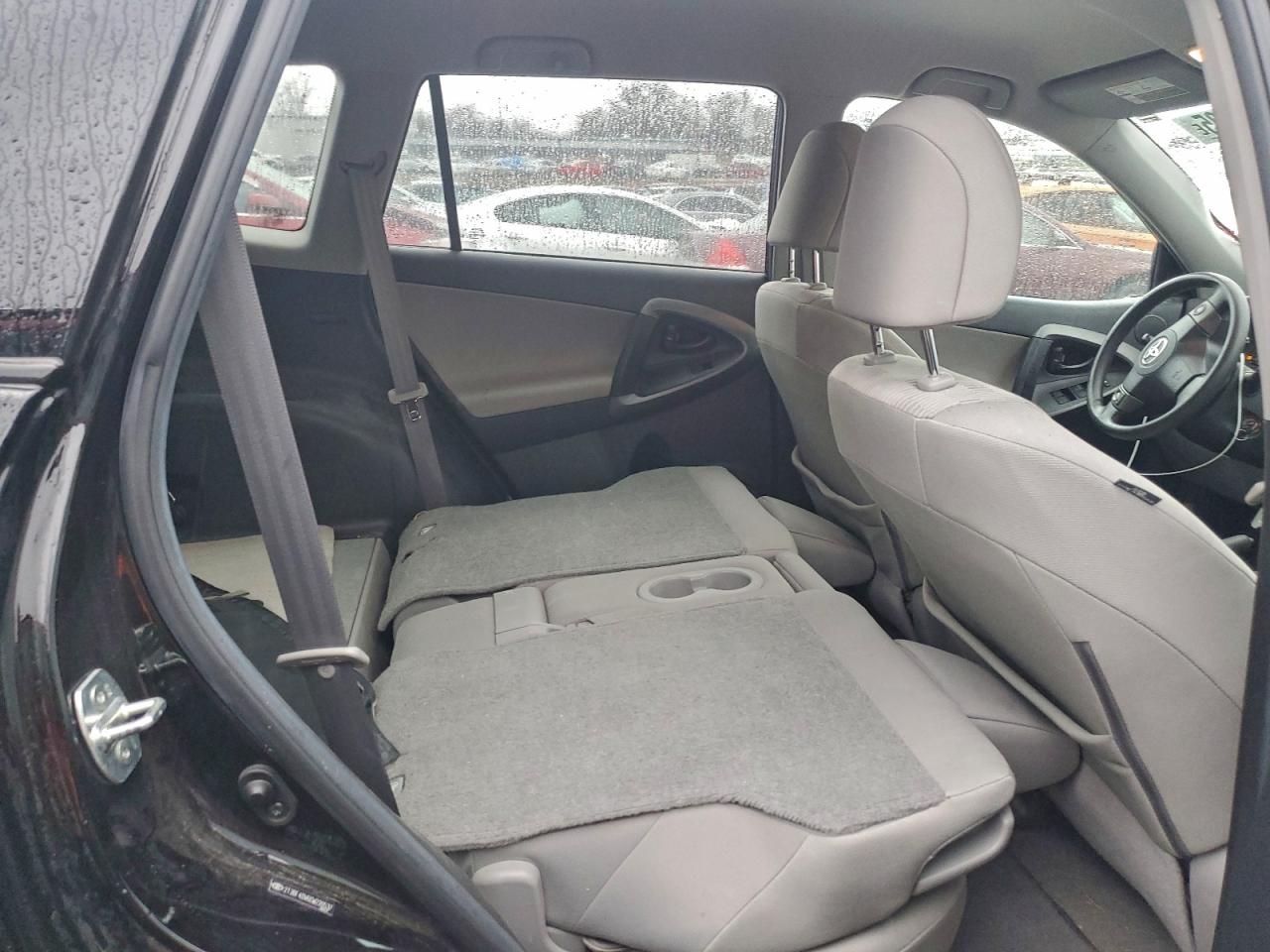 2012 TOYOTA RAV4 photo 10