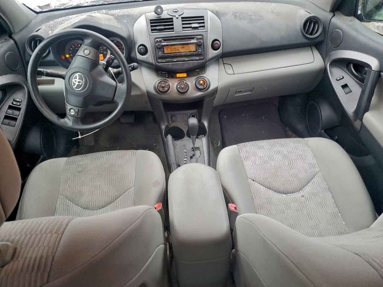 2012 TOYOTA RAV4 photo 8