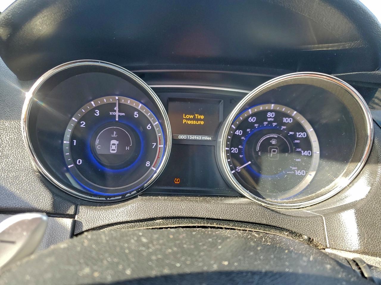 2014 HYUNDAI SONATA SE photo 9