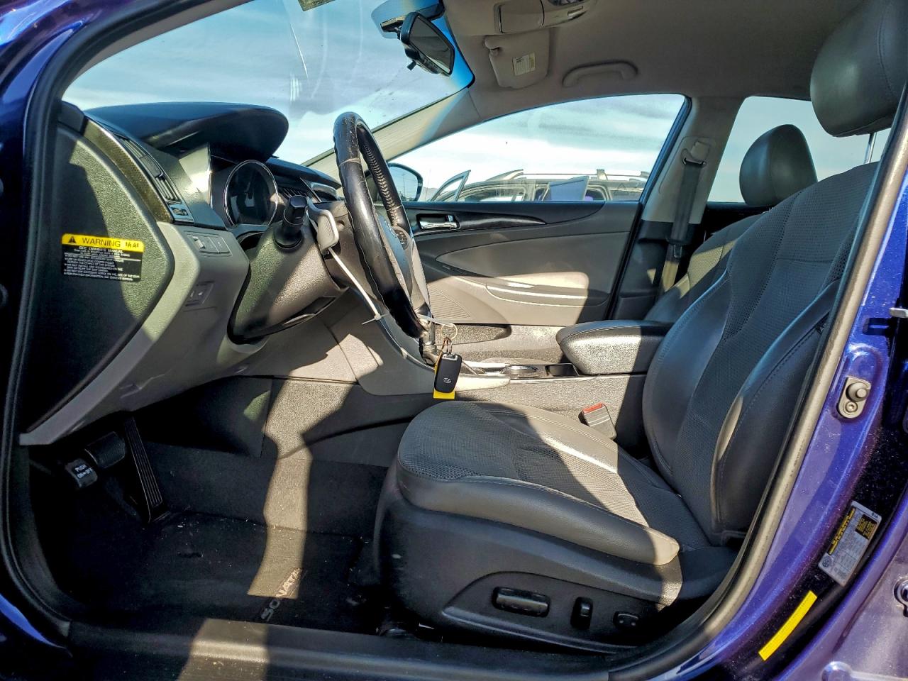 2014 HYUNDAI SONATA SE photo 7