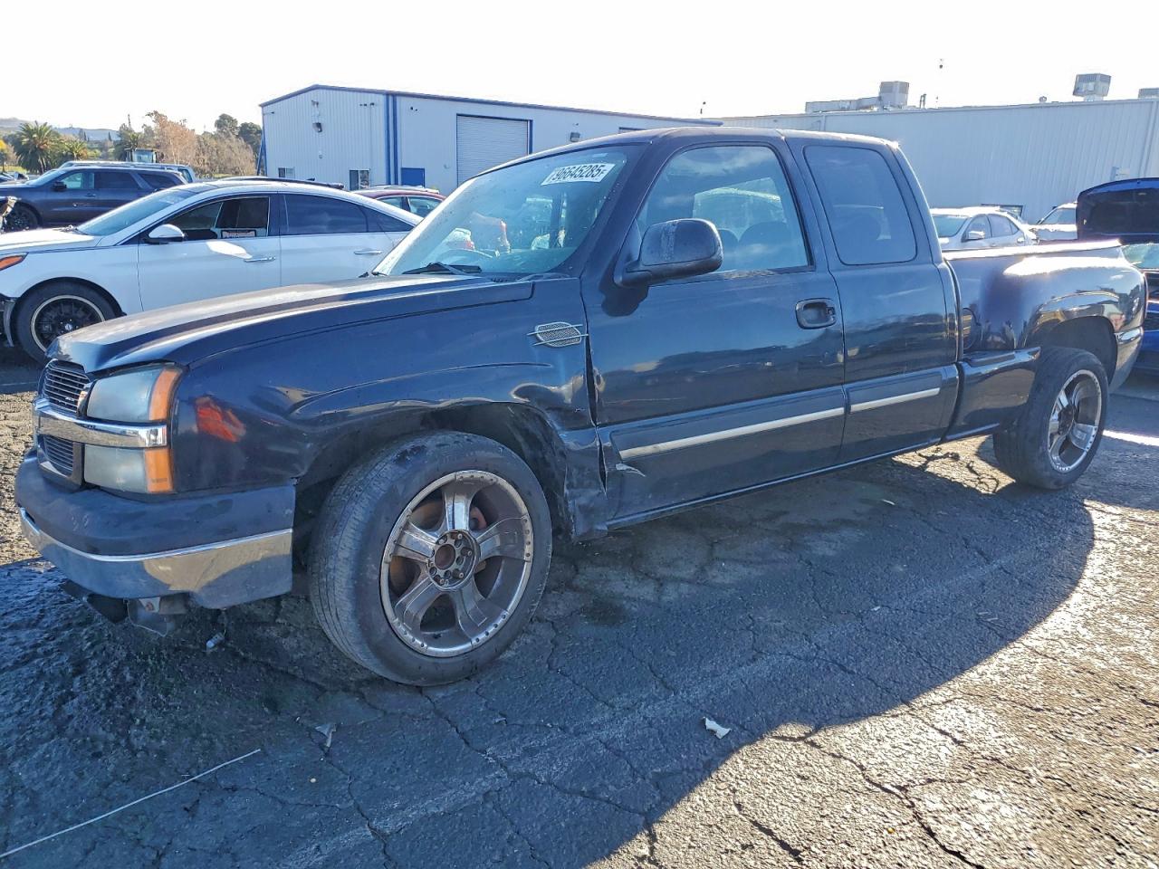 2005 CHEVROLET SILVERADO