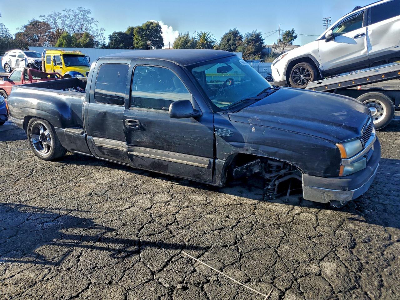 2005 CHEVROLET SILVERADO C1500 photo 4