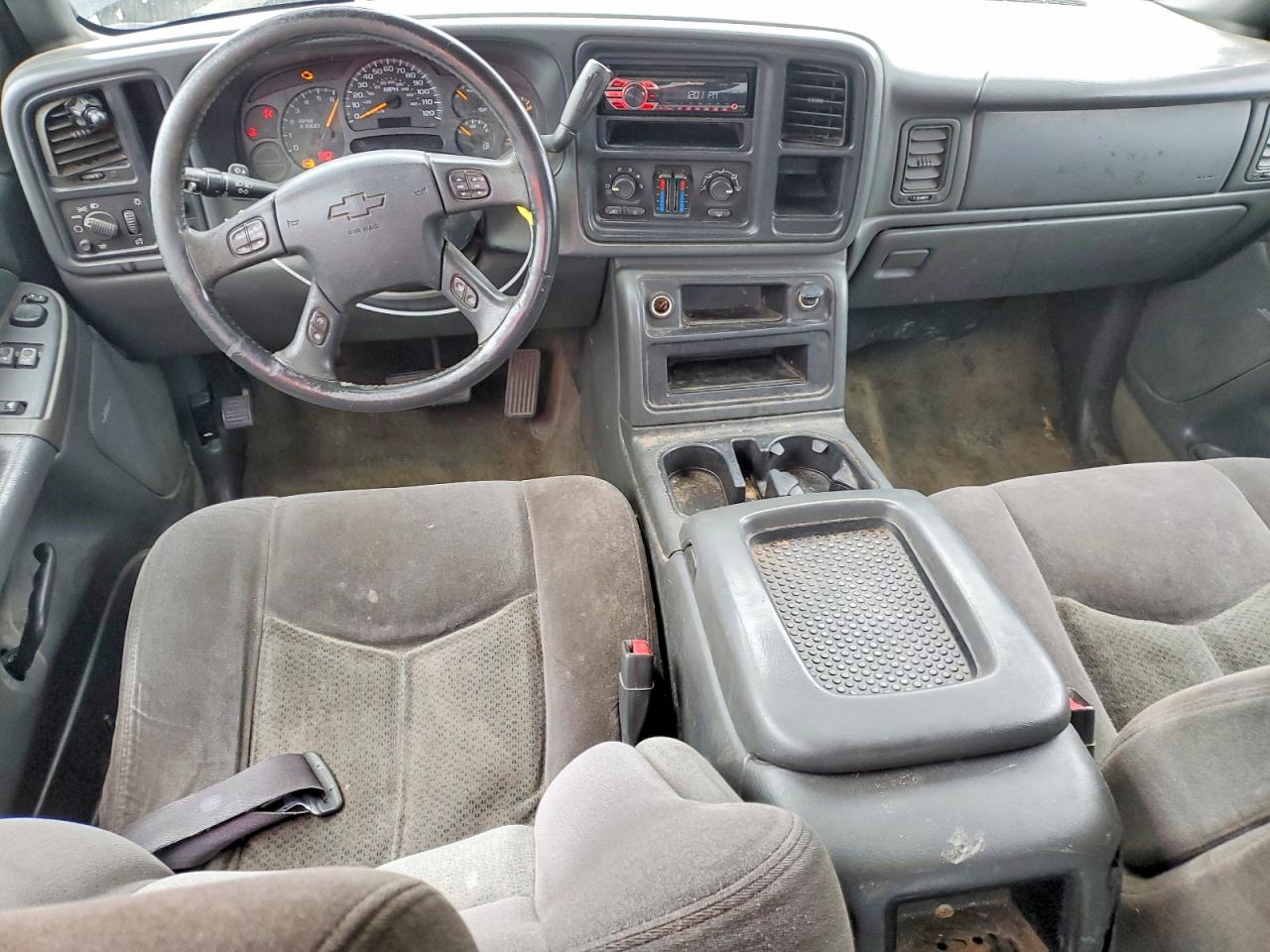 2005 CHEVROLET SILVERADO C1500 photo 8