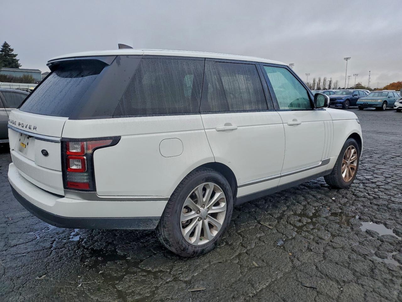 2017 LAND ROVER RANGE ROVER HSE photo 3