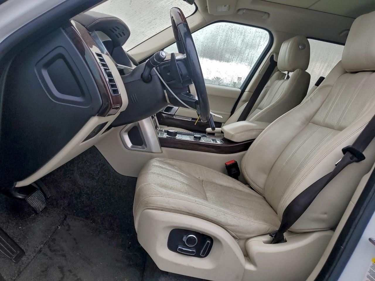 2017 LAND ROVER RANGE ROVER HSE photo 7