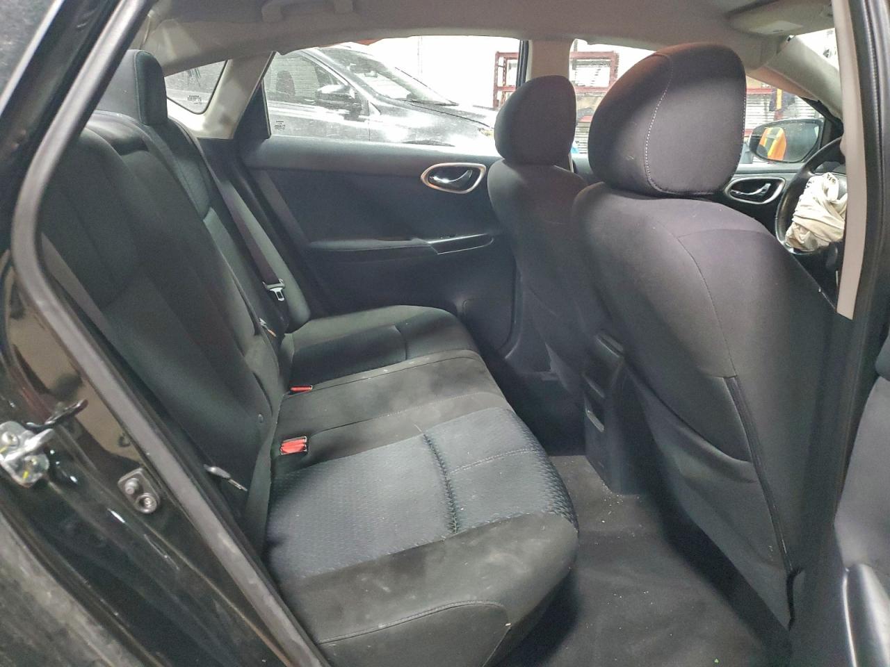 2015 NISSAN SENTRA S photo 10