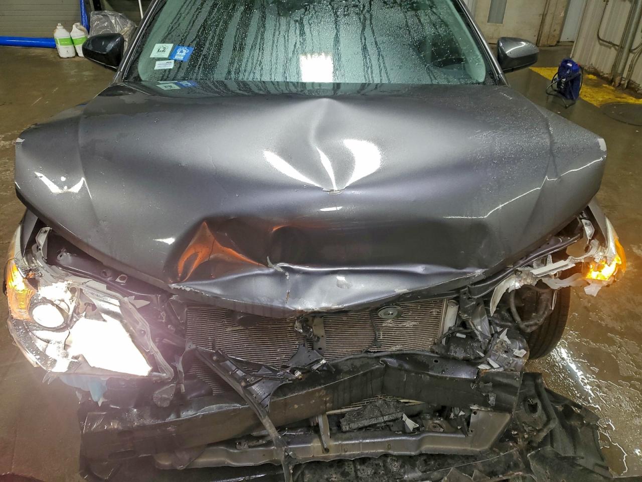2014 TOYOTA CAMRY LE photo 21