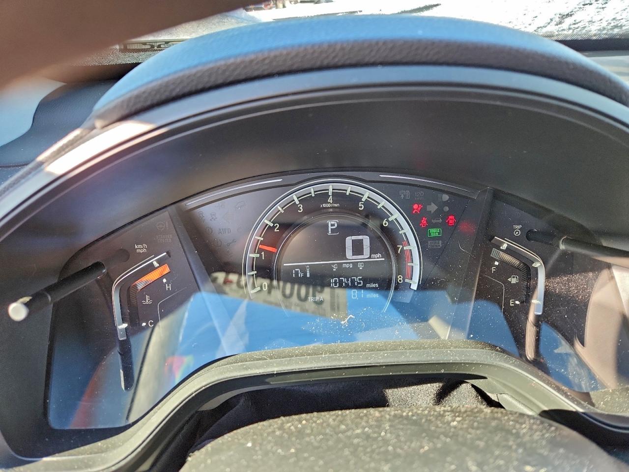 2017 HONDA CR-V LX photo 9