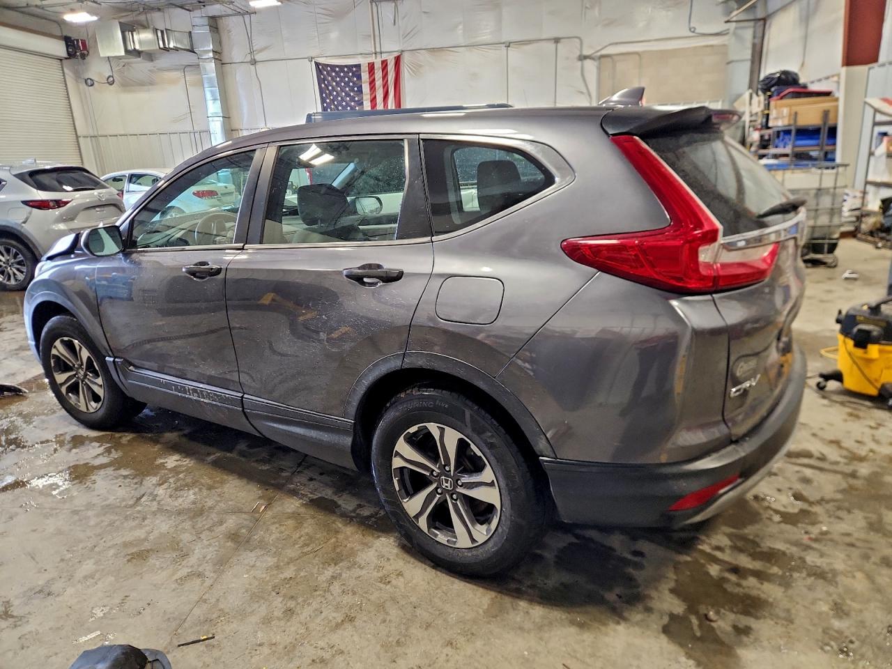 2017 HONDA CR-V LX photo 2