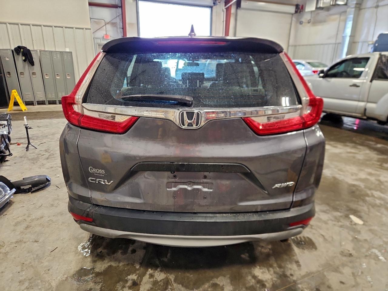 2017 HONDA CR-V LX photo 6