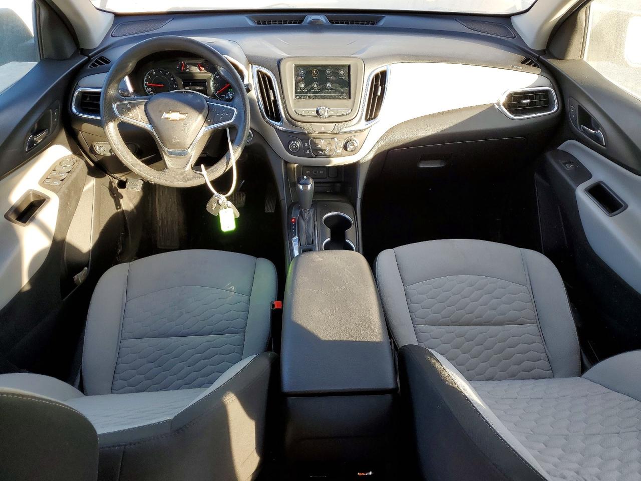 2019 CHEVROLET EQUINOX LS photo 8
