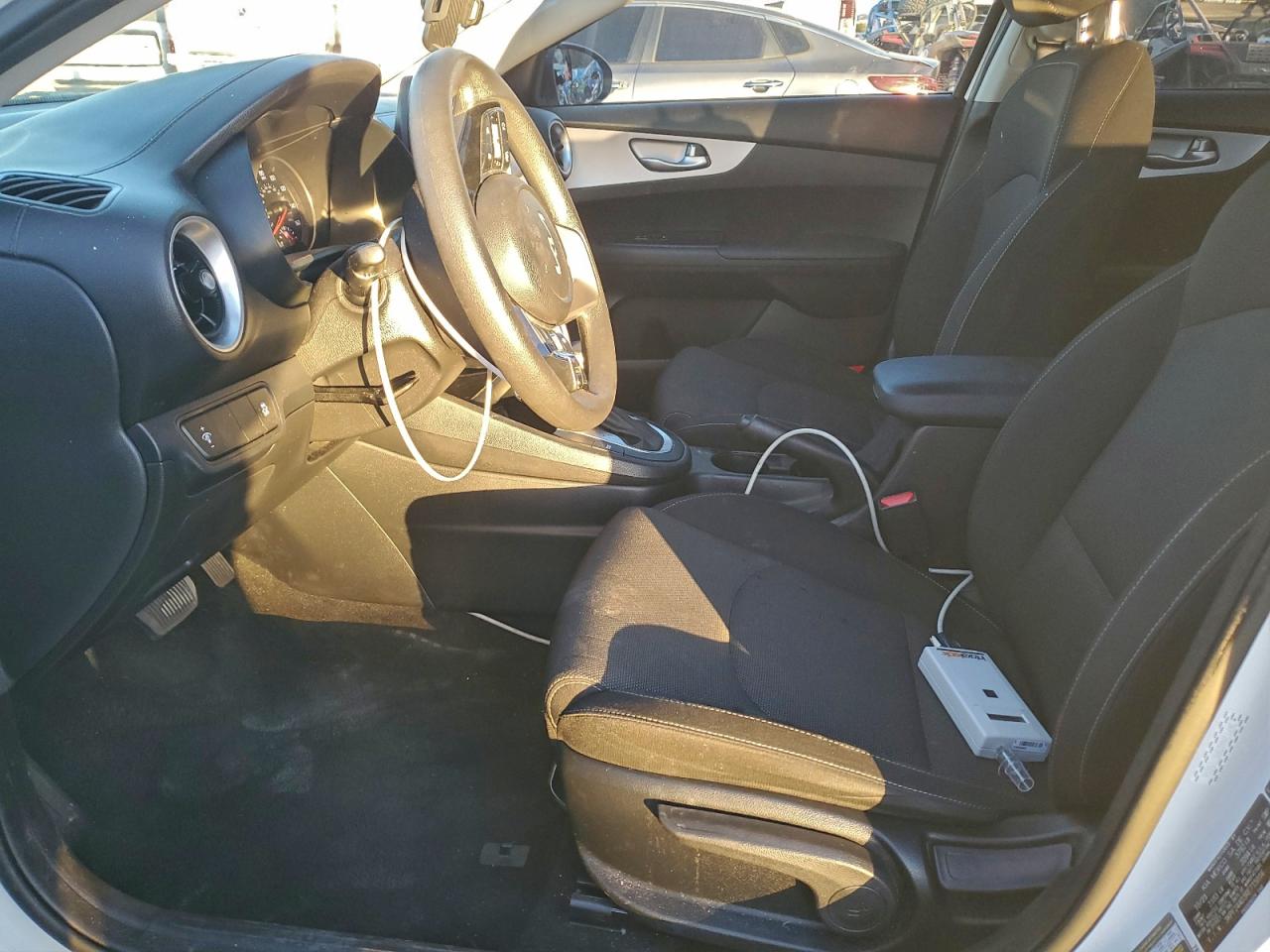 2024 KIA FORTE LX photo 7