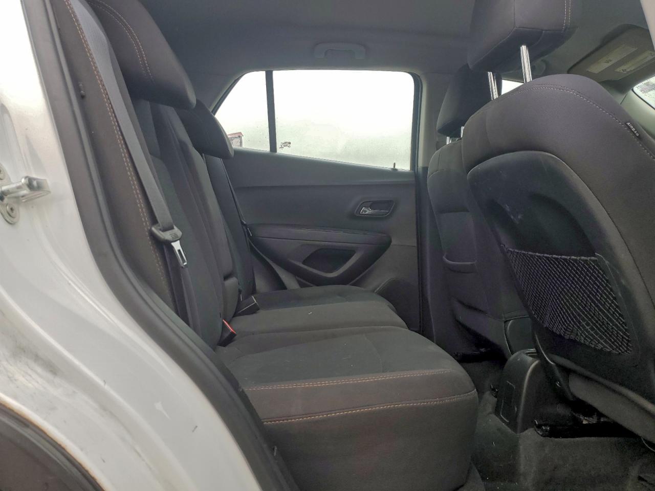 2018 CHEVROLET TRAX LS photo 11