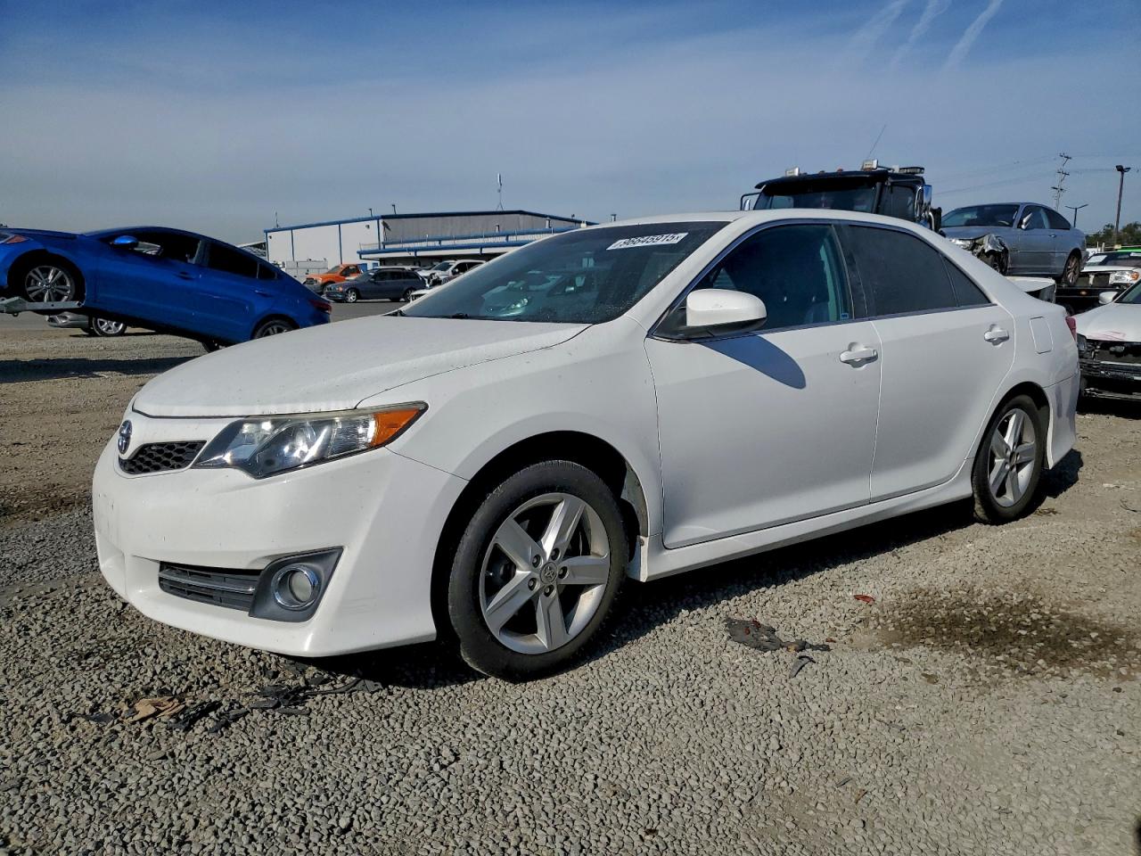 2013 TOYOTA CAMRY