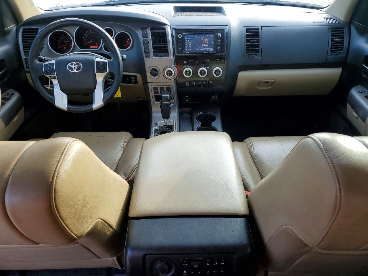 2016 TOYOTA SEQUOIA SR5 photo 15