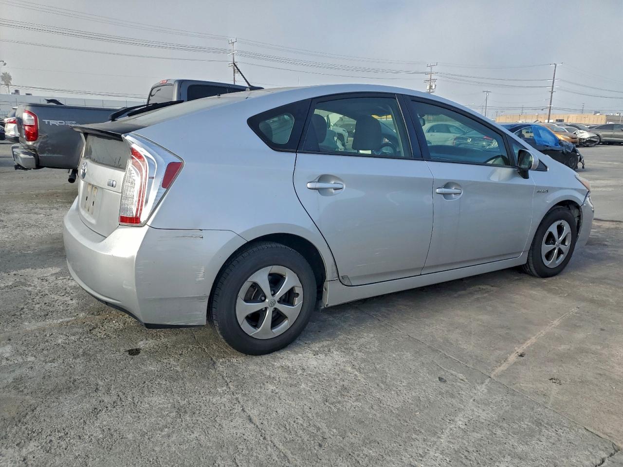 2012 TOYOTA PRIUS photo 3