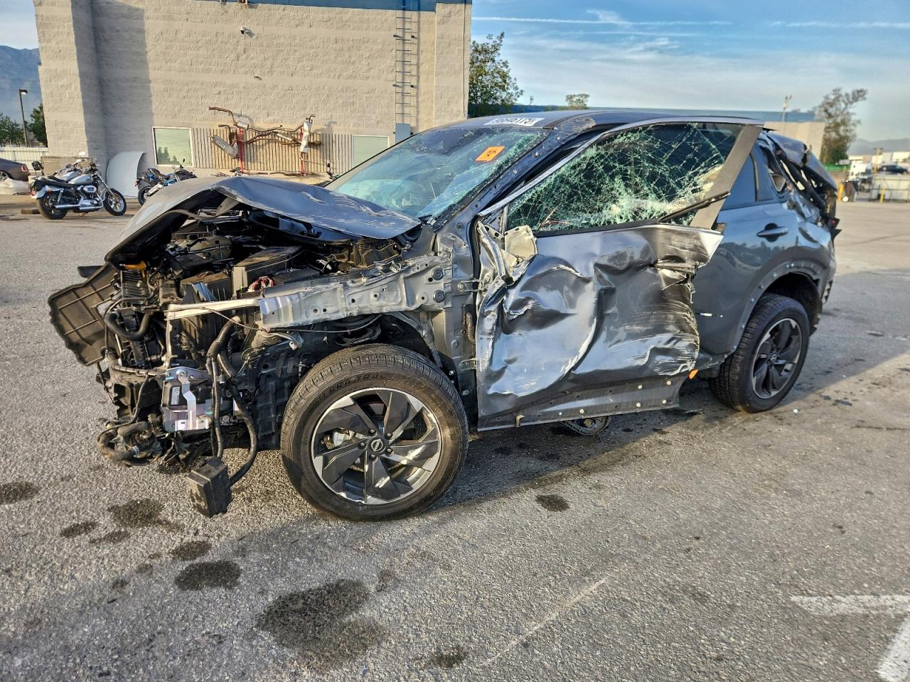 2024 NISSAN ROGUE