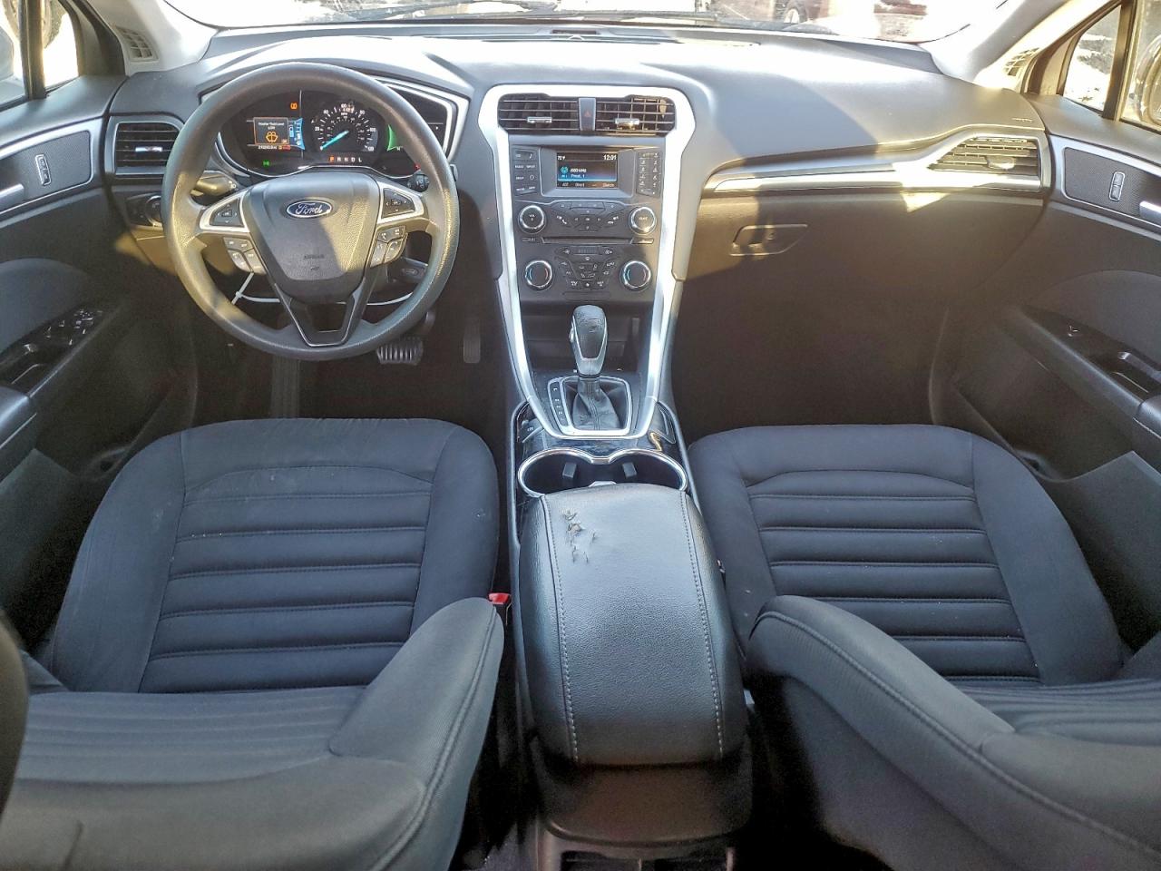 2015 FORD FUSION SE HYBRID photo 15