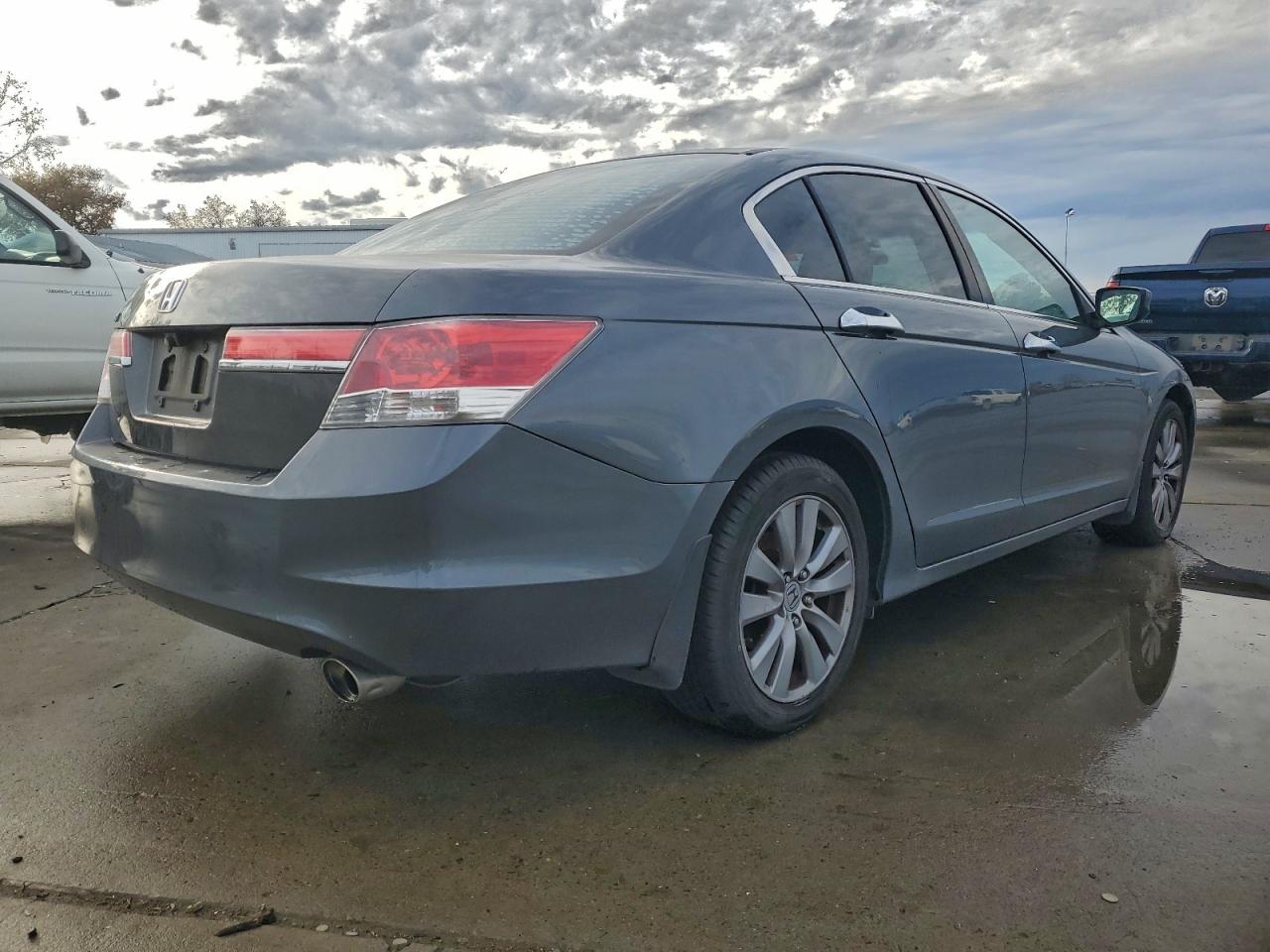 2012 HONDA ACCORD EX photo 3