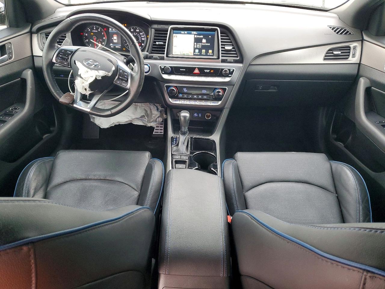 2018 HYUNDAI SONATA SPORT photo 15