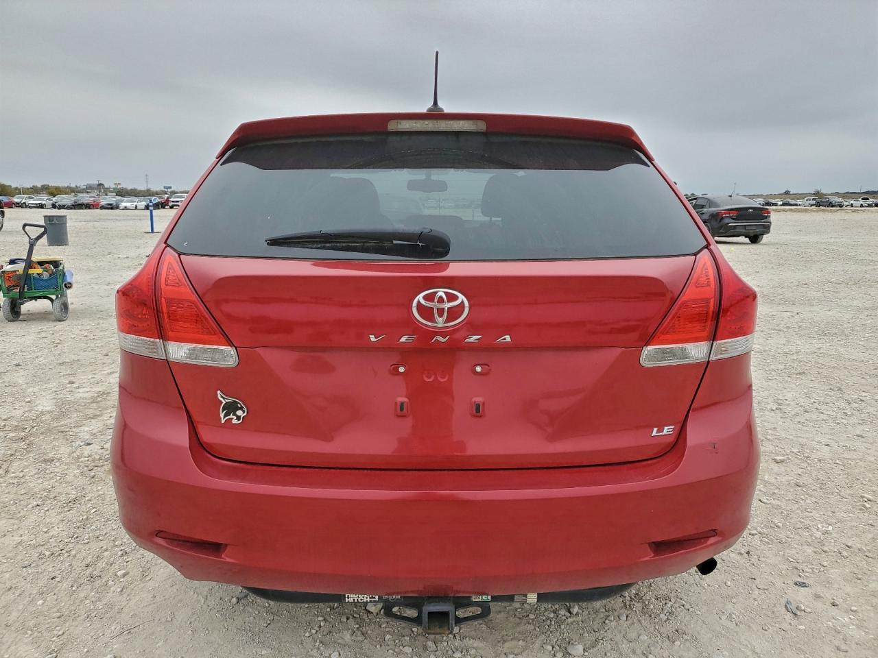 2012 TOYOTA VENZA LE photo 11