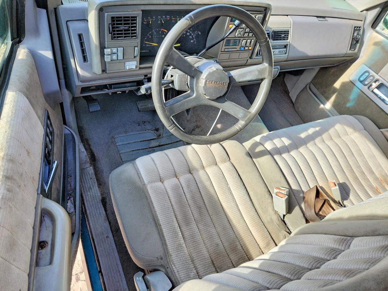1994 CHEVROLET GMT-400 C1500 photo 8