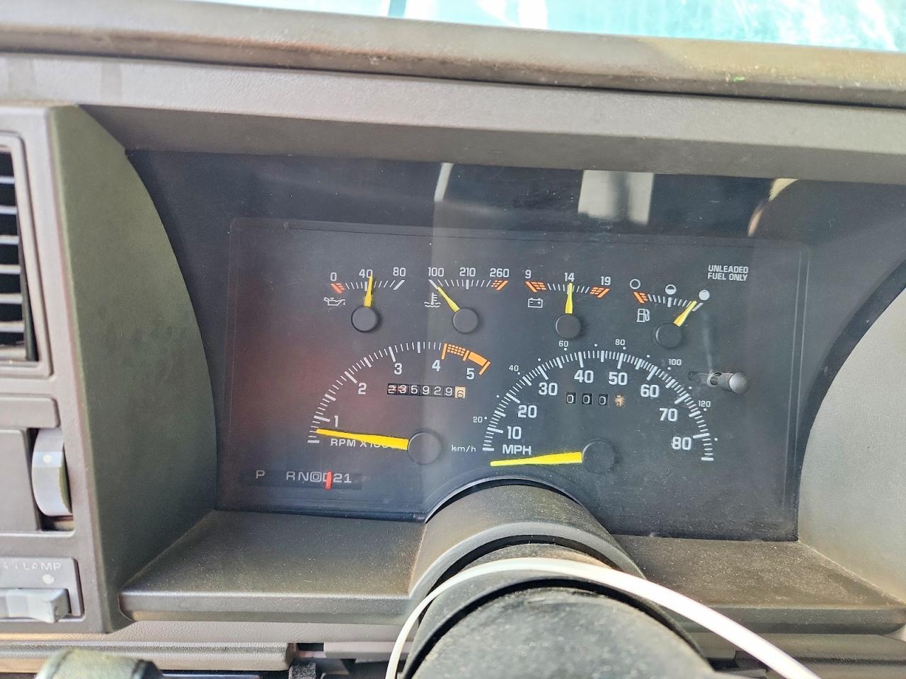 1994 CHEVROLET GMT-400 C1500 photo 9