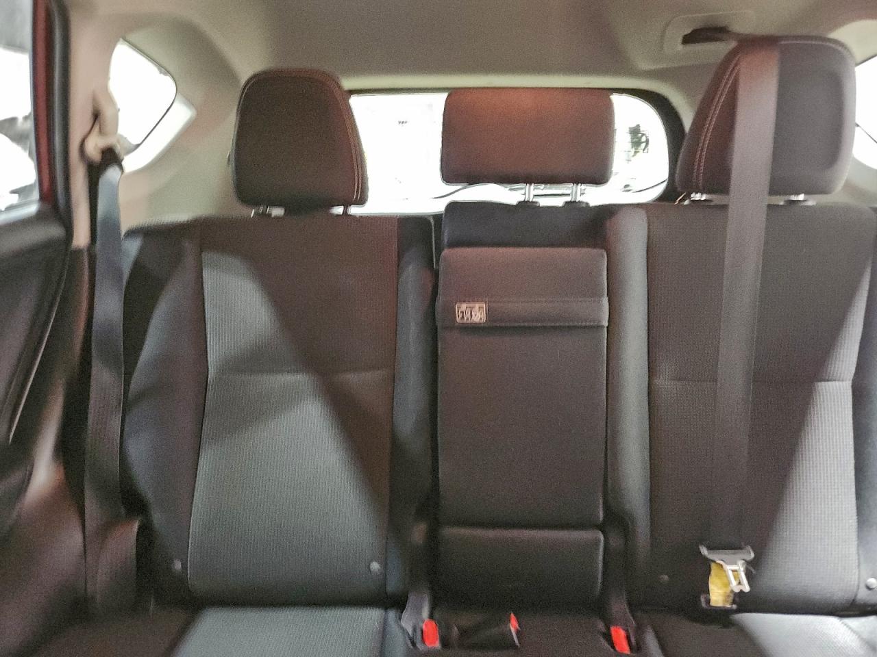 2018 TOYOTA RAV4 HV LE photo 10