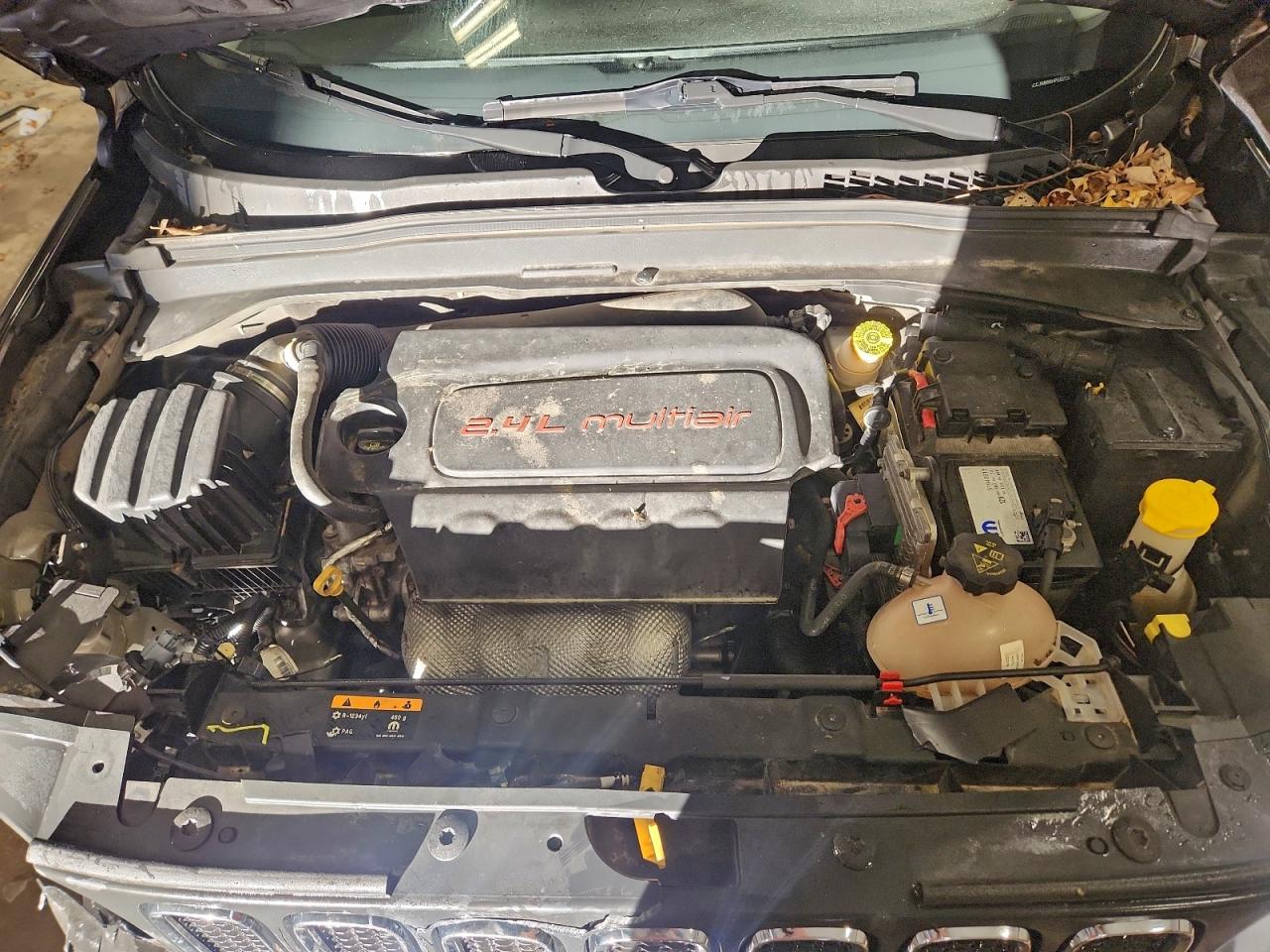 2017 JEEP RENEGADE LATITUDE photo 12