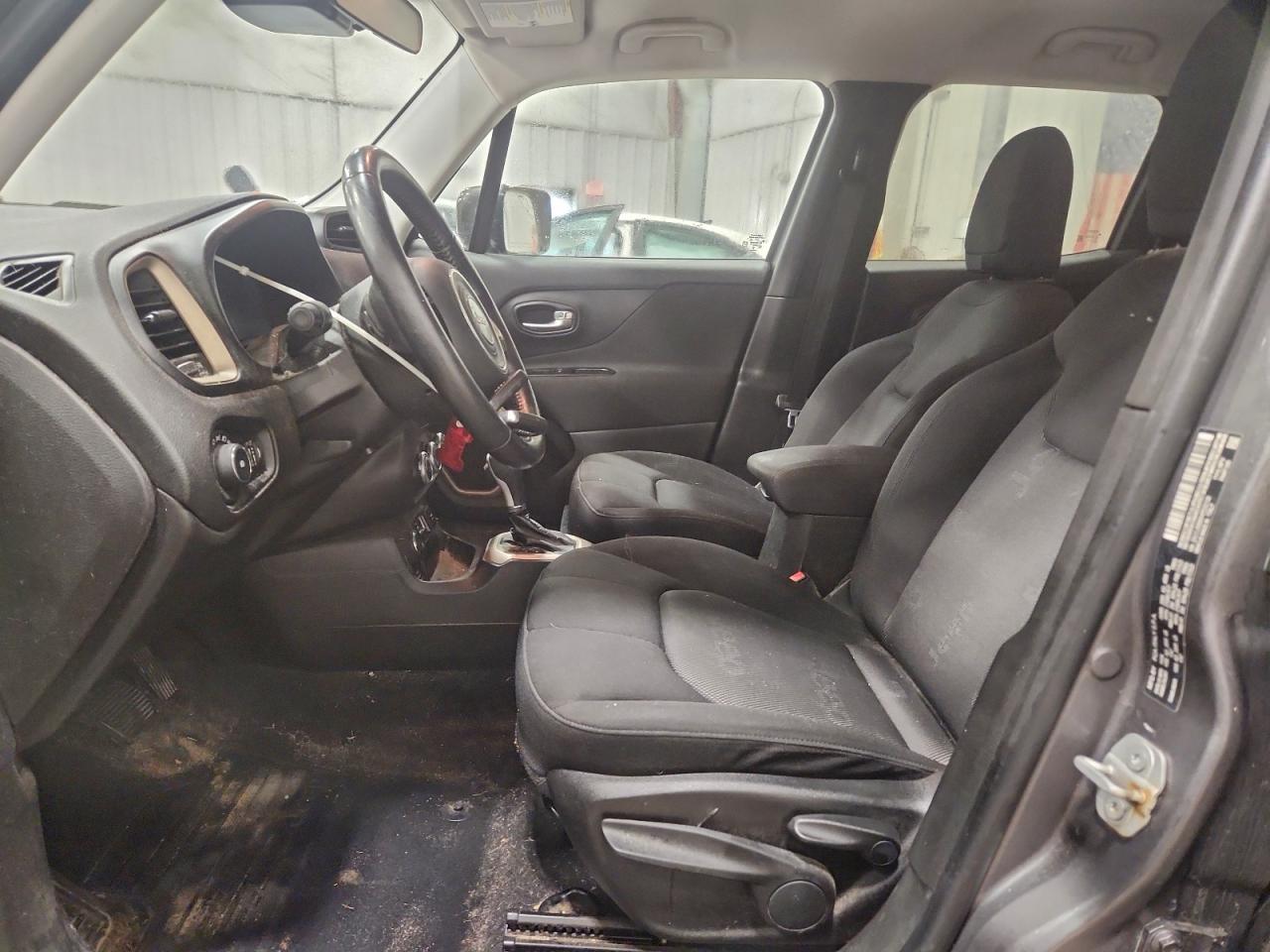 2017 JEEP RENEGADE LATITUDE photo 7