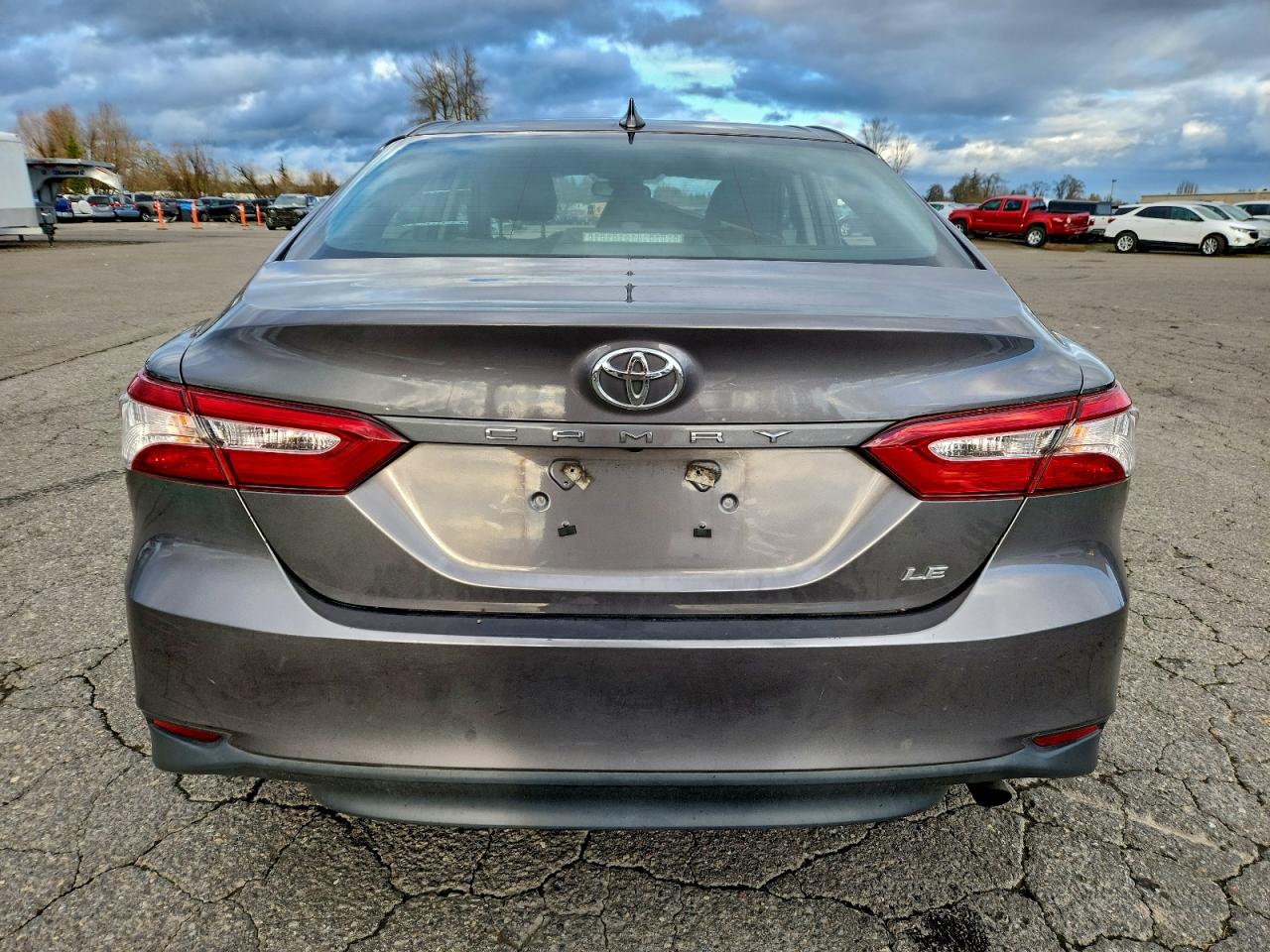 2019 TOYOTA CAMRY L photo 6