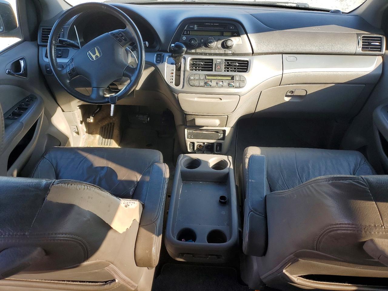 2010 HONDA ODYSSEY EXL photo 8