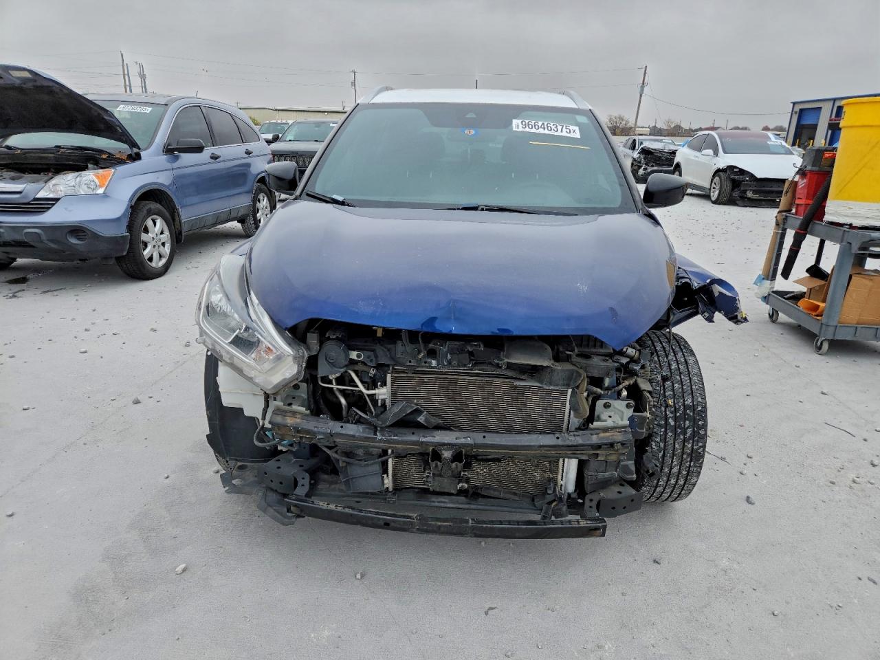 2020 NISSAN KICKS SV photo 5