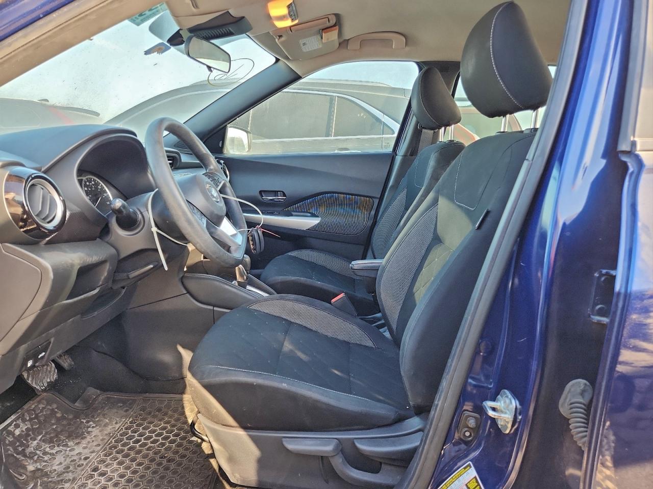 2020 NISSAN KICKS SV photo 7