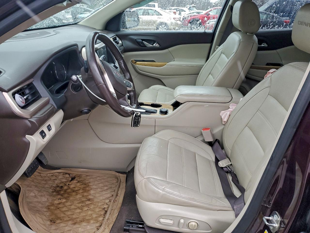 2017 GMC ACADIA DENALI photo 7